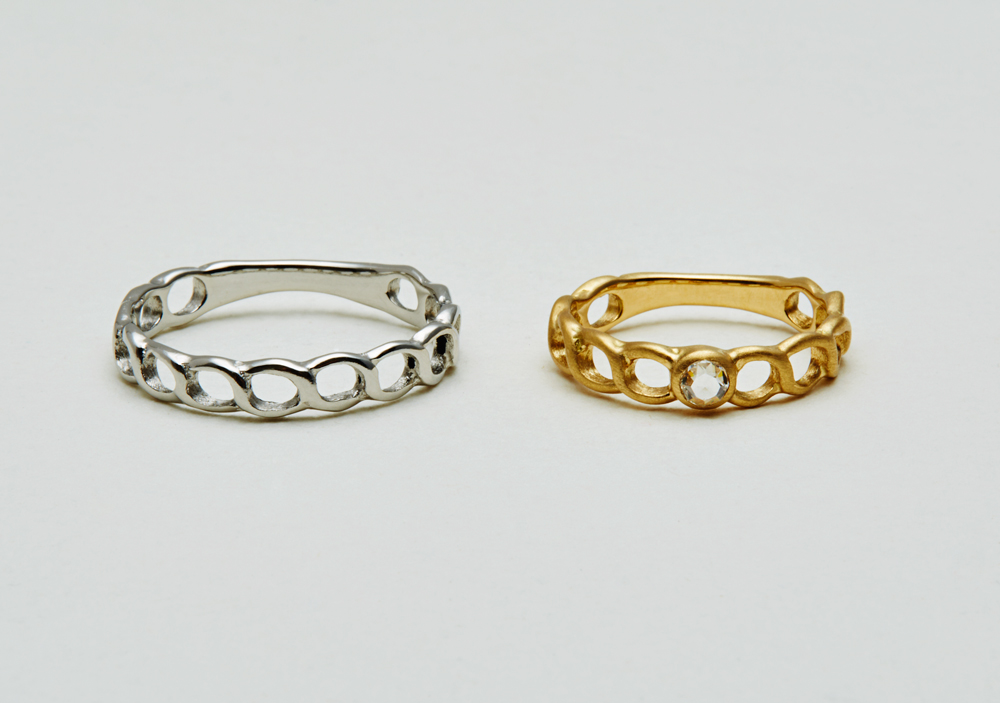 Marriage ring-M-001〔 Infinite Ring 〕" Eternal love , symbol of infinity. " / men's:PT900 80,000～/ women's:K18YG 120,000～